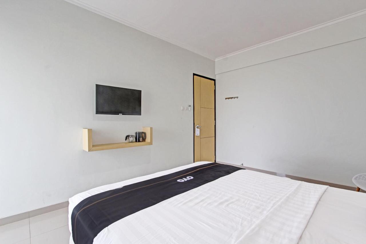 Capital O 91377 Mk Prime Syariah Hotel Semarang Luaran gambar